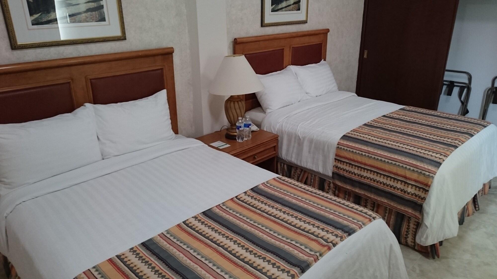 Hotel Savoy Express Torreón Esterno foto