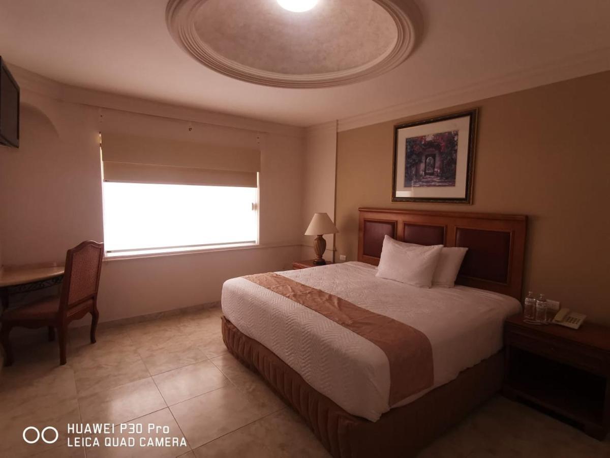 Hotel Savoy Express Torreón Esterno foto